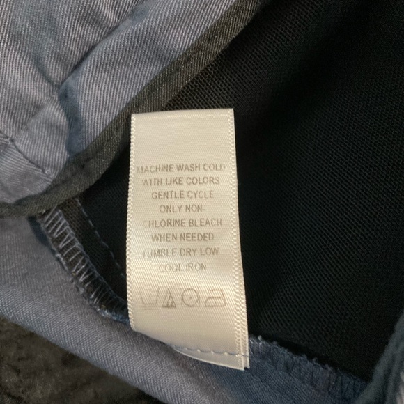 Counterparts
10 grayish/ blue capris 
Front pockets - Picture 7 of 8